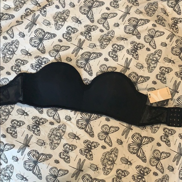 The No-Wire Strapless - Lively NWT - Picture 3 of 4